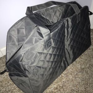 NEVER USED BRAND NEW duffle bag